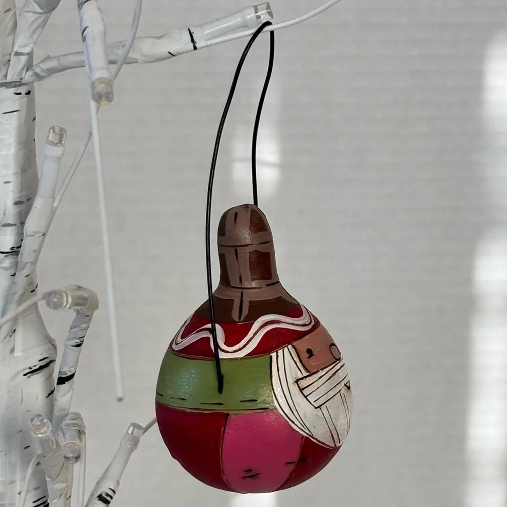 Unique Gourd Etched Santa Claus Christmas Ornament Rattle Hand Carved